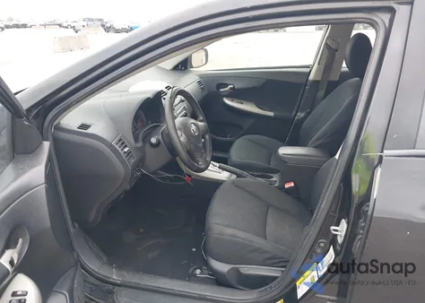 2010 Toyota Corolla S из США, поврежденный, VIN 1NXBU4EE3AZ383611